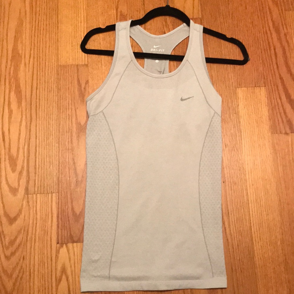 Nike Running/Tennis Top